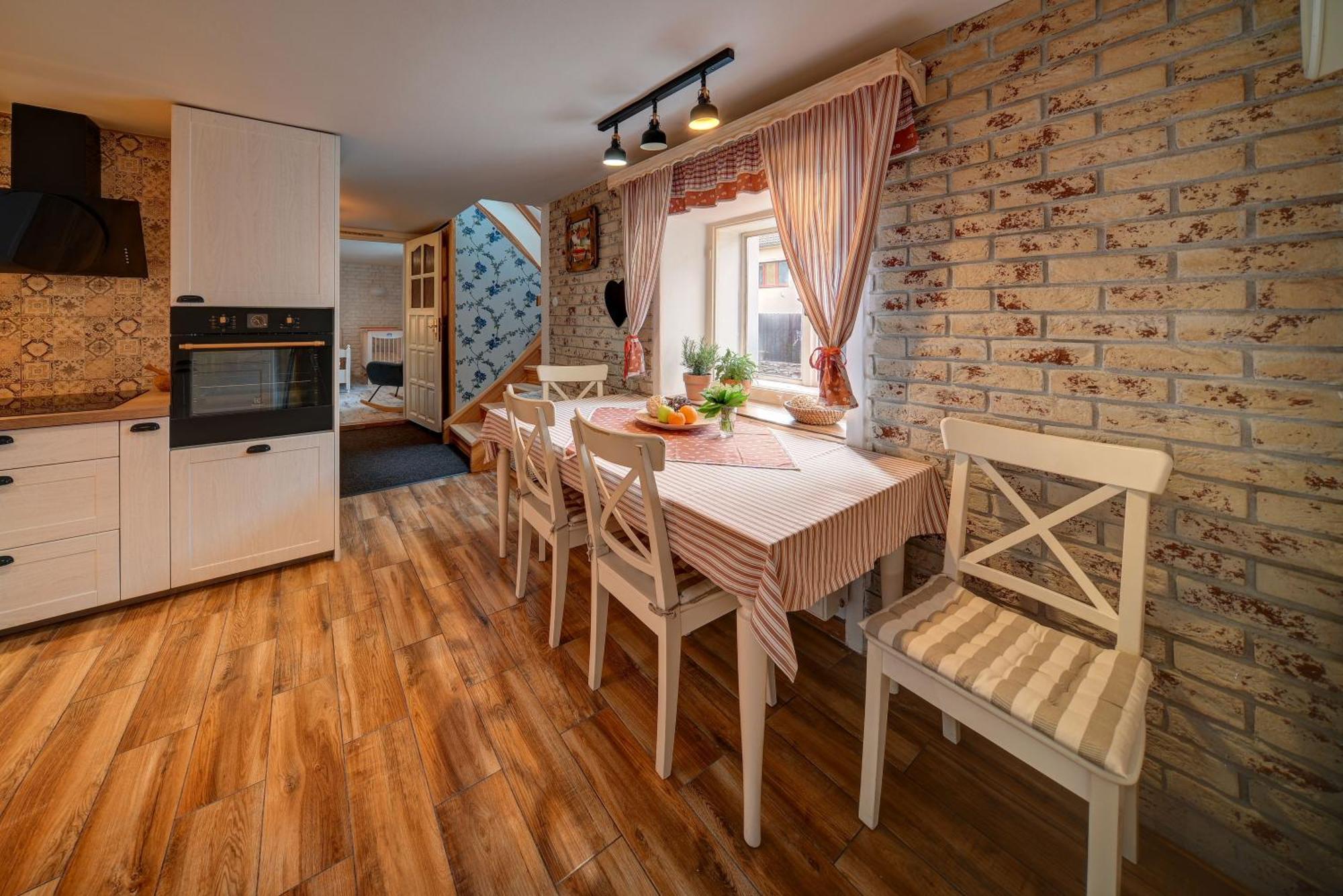 Ferienhaus Chaloupka U Potoka *